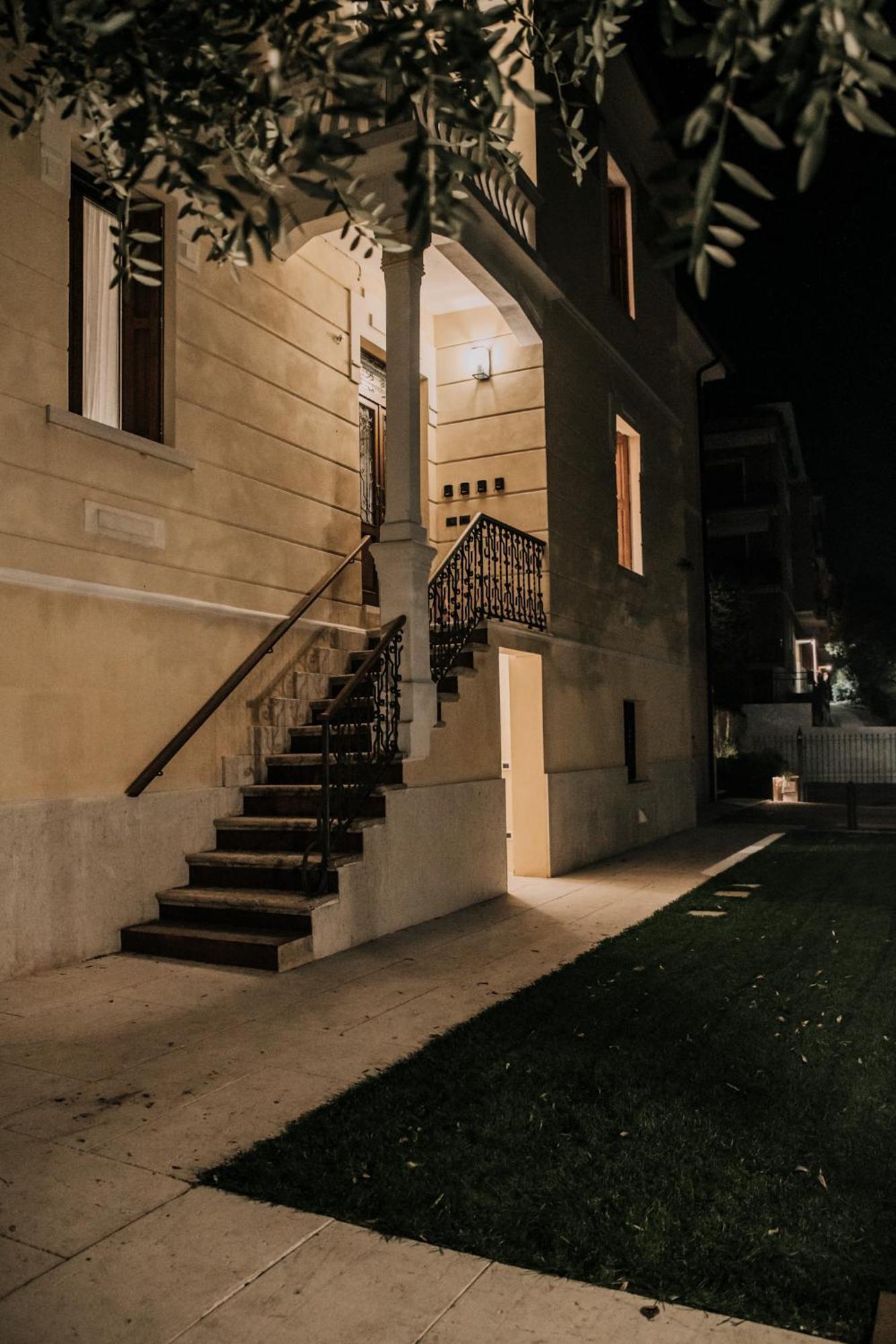 Naboo Verona Luxury Suites Eksteriør bilde